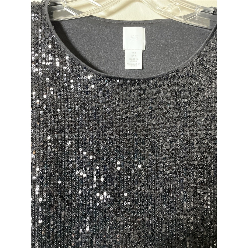 H&M Women Top S Black Sequin Short Sleeve Round Neck Pullover Elegant Party Chic - Picture 2 of 7